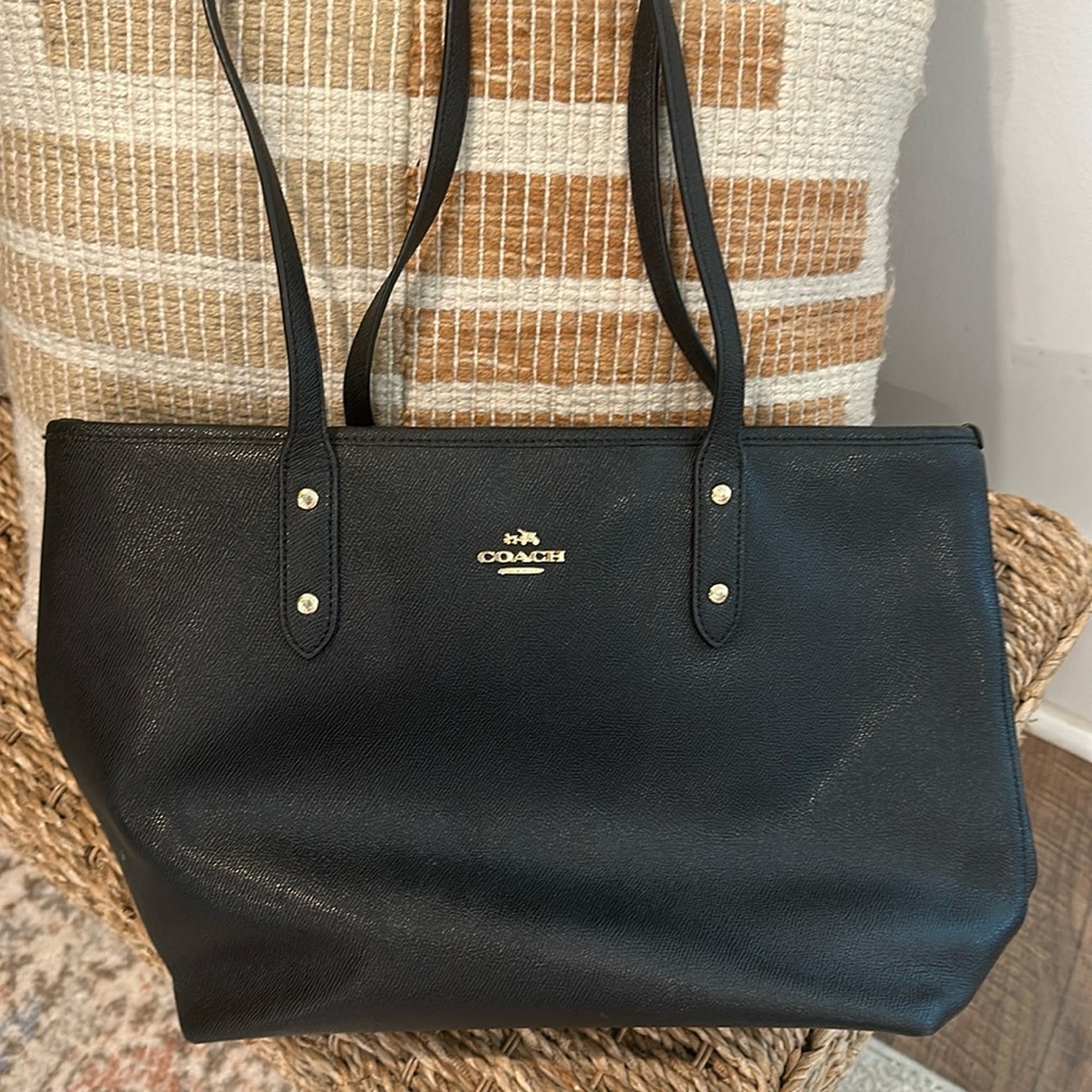 Black coach bag